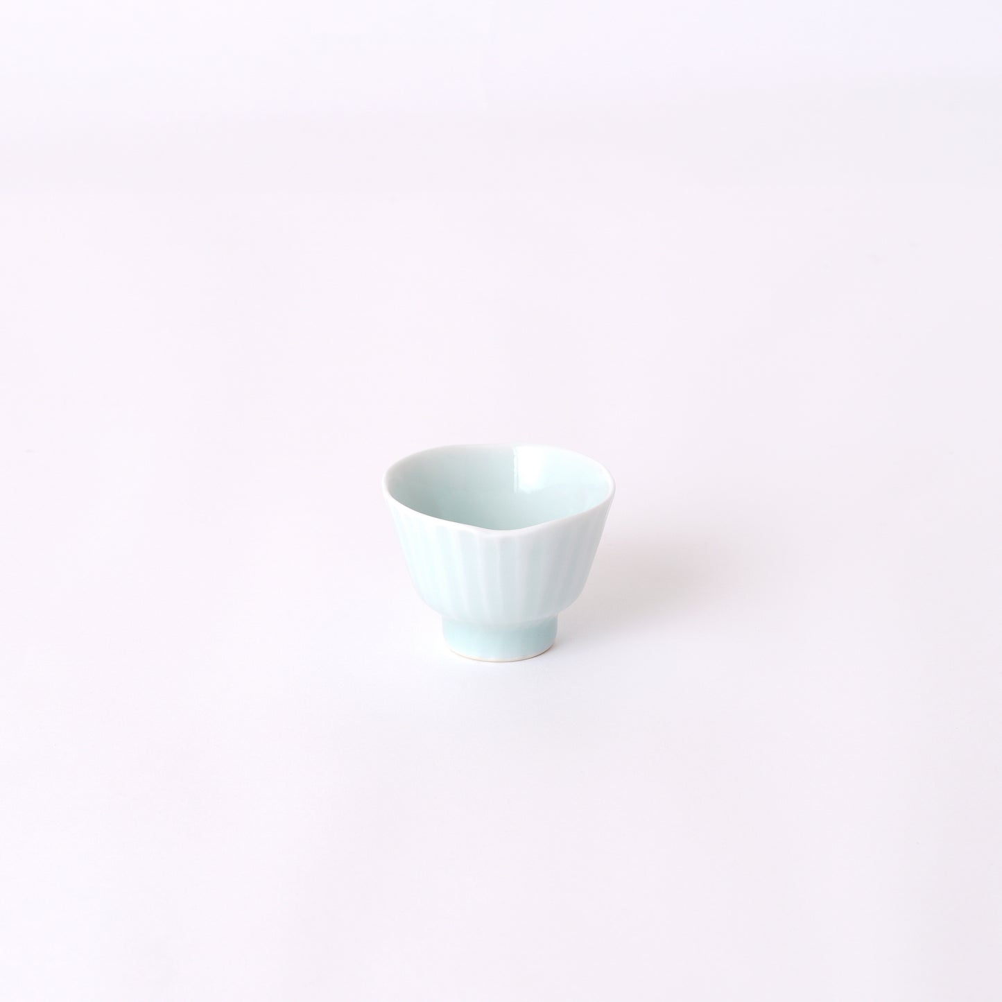 Fukuharu Seihakuji Saké Pourer and Cups Set (Shinogi)